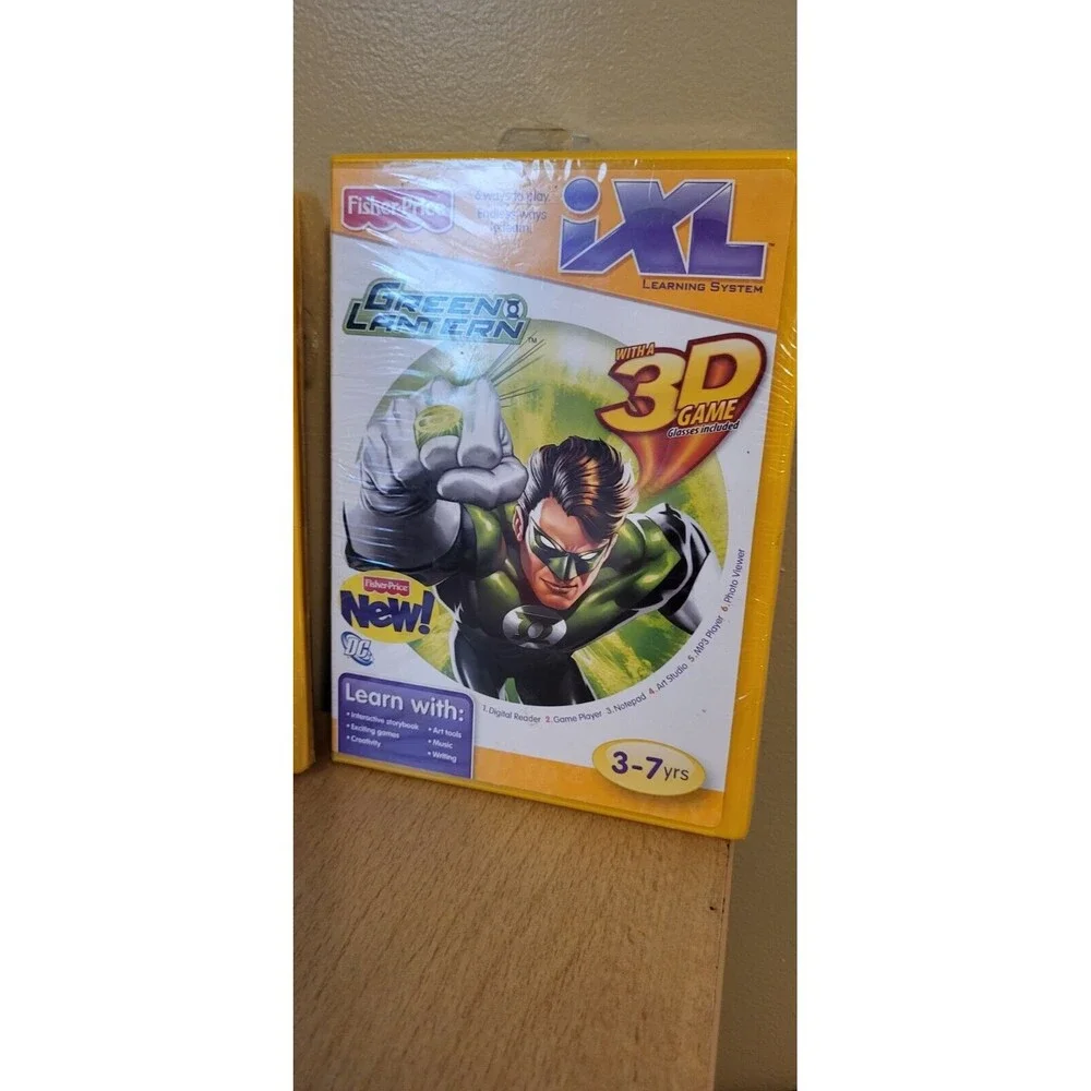 Fisher-Price iXL Kung Fu Panda 2 & Green Lantern NEW Learning System 3D Game NIP